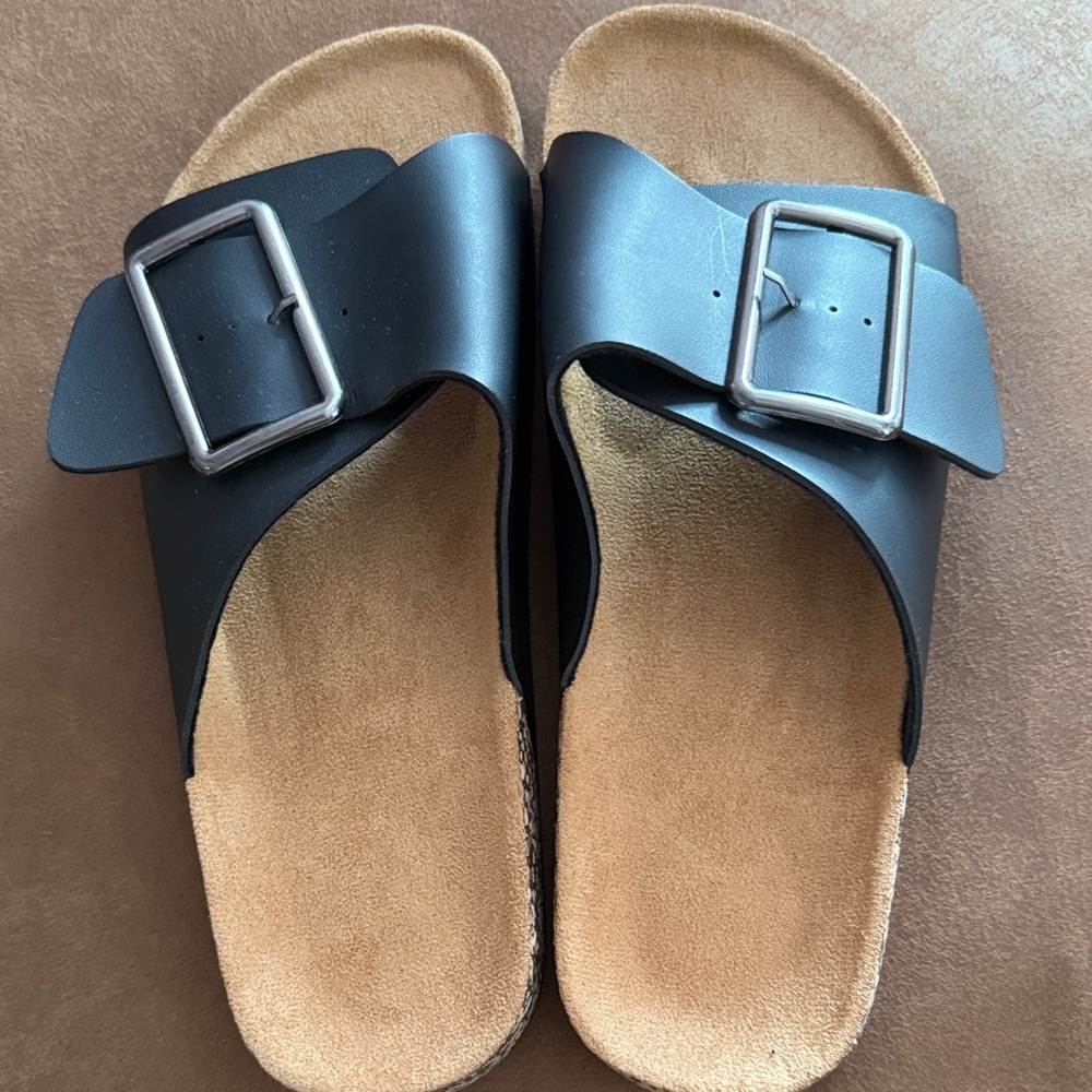 SHEIN Black and Tan Buckle Sandals
